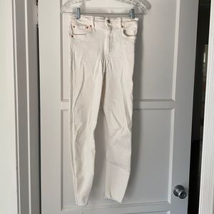 Zara White Skinny Jeans